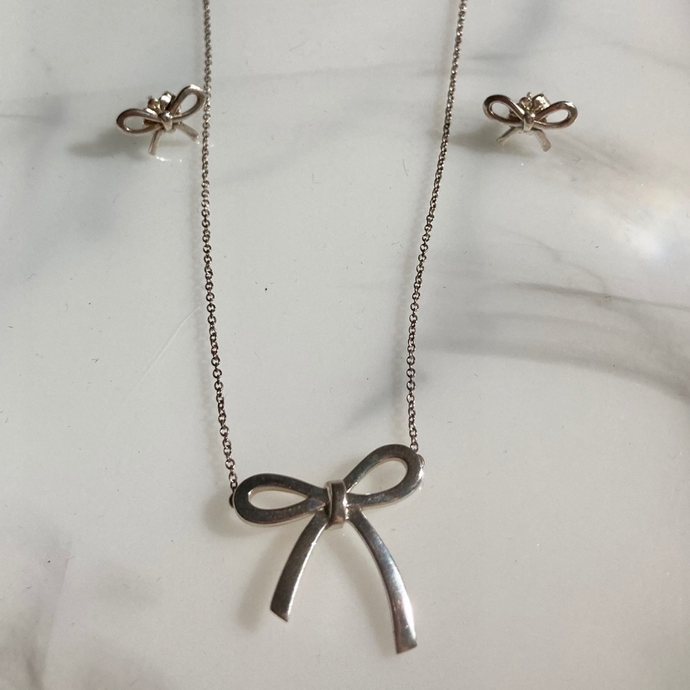Tiffany & Co. Vintage Bow Necklace and Earrings